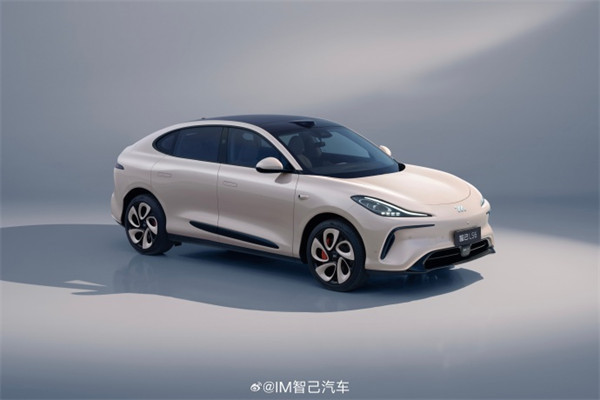 智己 LS6 轿跑 SUV 将于 8 月 25 日开启盲订