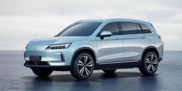 创维下纯电中型 SUV EV6 新增超充版上市，售价 21.98 万元