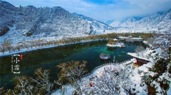 最新版的小雪节气风景图片素材大全 一片飞来一片寒