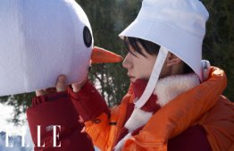 王源ELLE冬野少年_ELLE2月刊_王源雪地叠叠乐大片